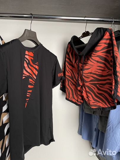 Теннисная форма Hydrogen Tiger Tech