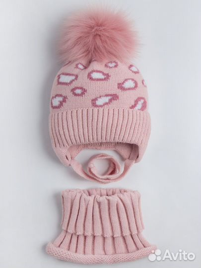 Комплект шапка и снуд, новый зимний на утеплителе