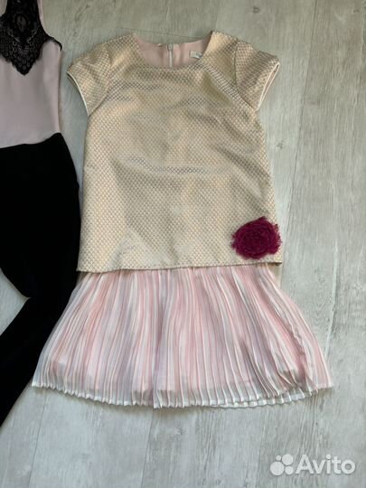 Одежда для девочки пакетом 120-130