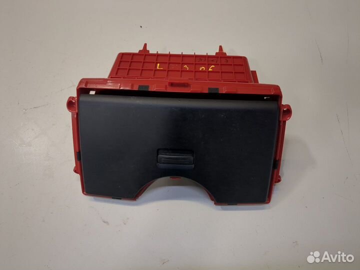 Бардачок Pontiac Vibe 1, 2003