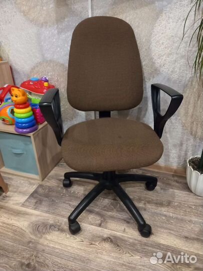Компьютерное кресло бу