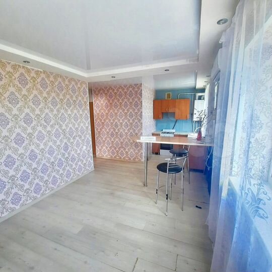 2-к. квартира, 42 м², 2/2 эт.