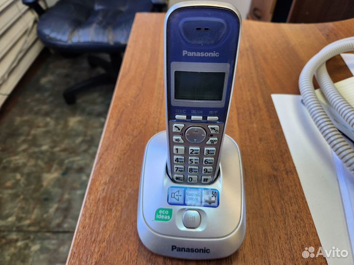 Телефон Panasonic KX-TS2388RU