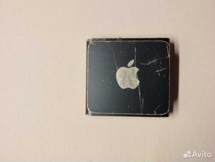 Плеер iPod shuffle 4