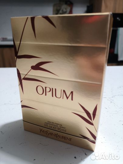 Yves Saint Laurent духи Opium