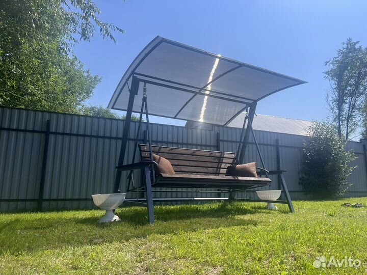 Садовая качеля