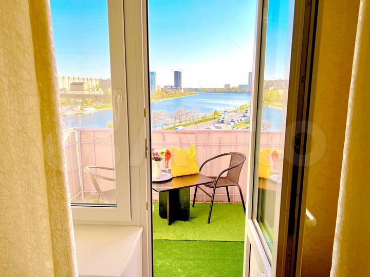 2-к. квартира, 57 м², 6/9 эт.