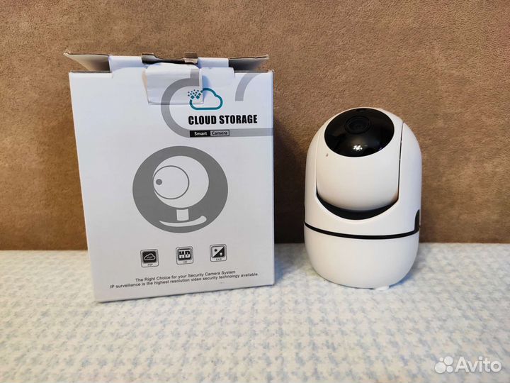 Видеоняня / камера видеонаблюдения WiFi