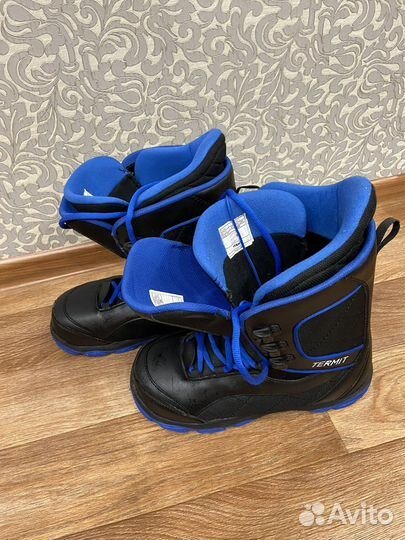 Сноуборд Termit с креплением и ботинками (43 р)