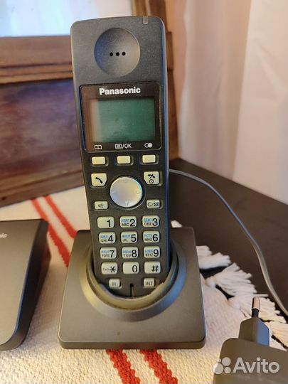Радиотелефон Panasonic KX-TG7106 RU