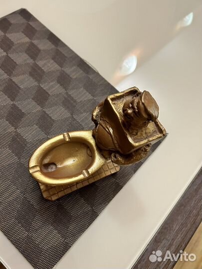 Пепельница фарфоровая