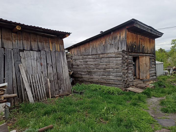 Дом 30 м² на участке 10 сот.