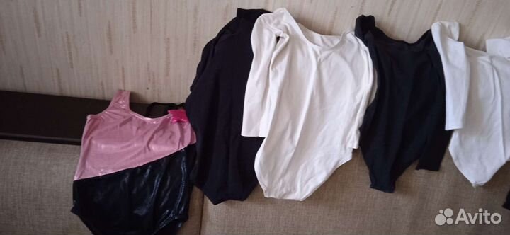 Одежда для девочек для занятий спортом, разная