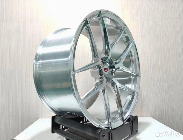 Кованые диски R22