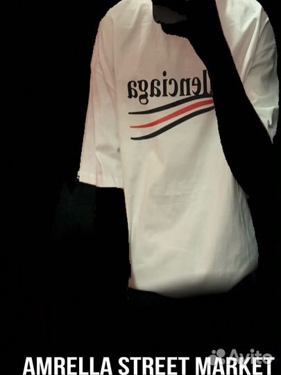 Balenciaga футболка