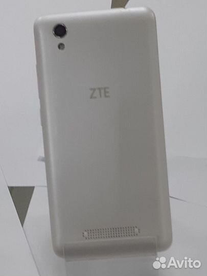 ZTE Blade A610, 2/16 ГБ