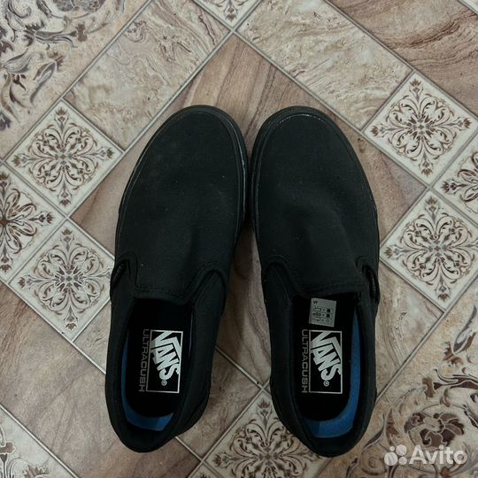 Слипоны vans черные