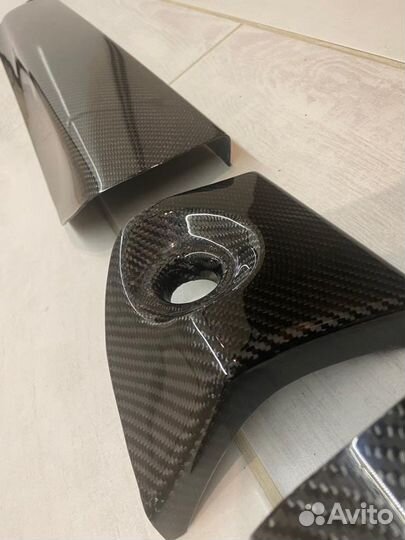 Карбоновые панели салона jeep grand cherokee WK1