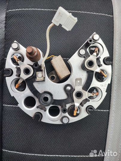 Генератор priora. Диодный мост. Щетки с выпрямит