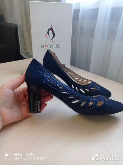 Туфли женские ascalini 42р