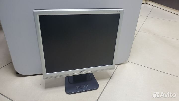Монитор Acer 17 дюймов