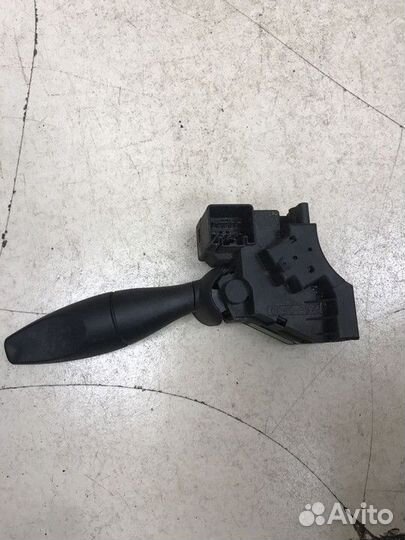 Переключатель поворотов подрулевой Ford Focus