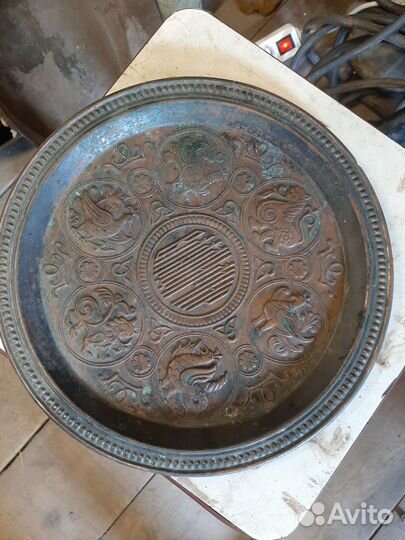 Сувенирные тарелки