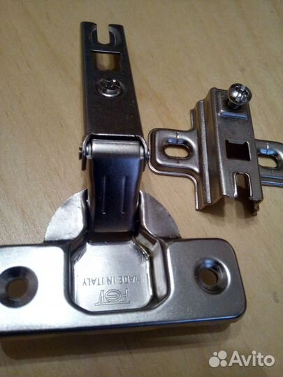 Петля для мебели