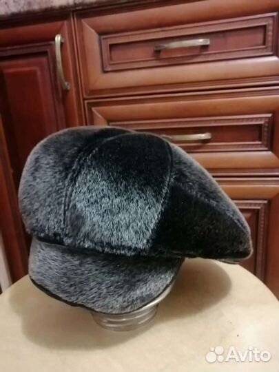 Меховая мужская кепка