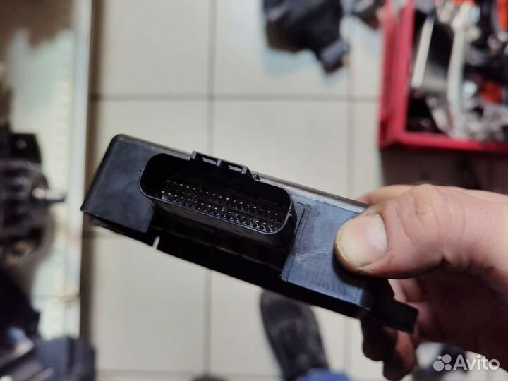 Коммутатор на polaris iq 440