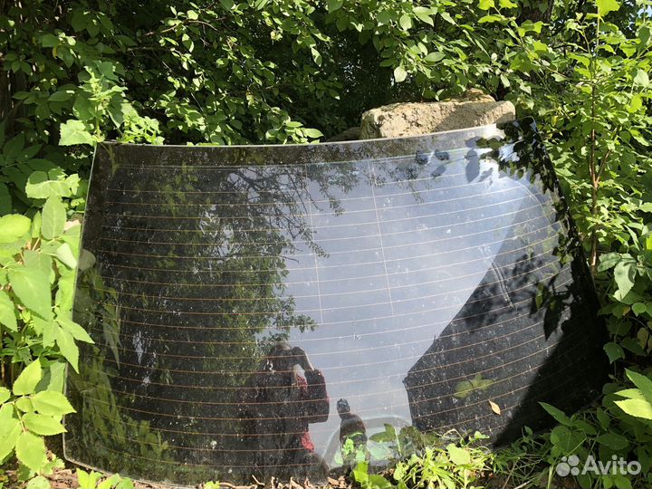 Заднее стекло BMW e39