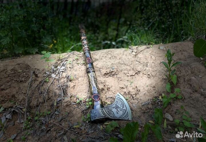 Топор кованый ручной работы