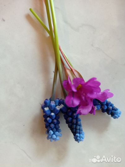 Букеты из живых цветов мускариков