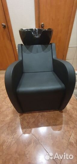 Парикмахерская мойка Clubwash