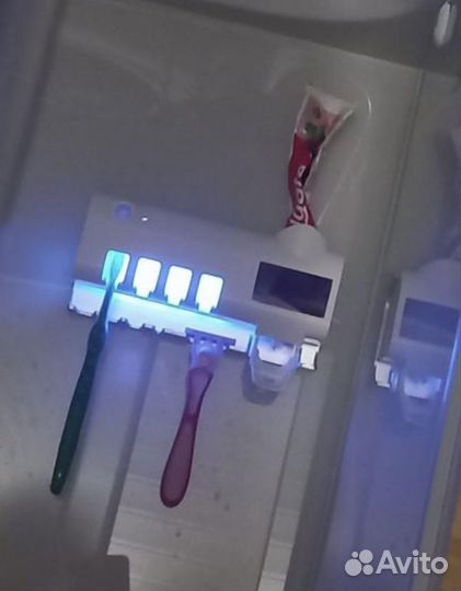 Электронная зубная щетка
