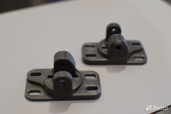 Кронштейн внутренней ручки двери УАЗ Патриот