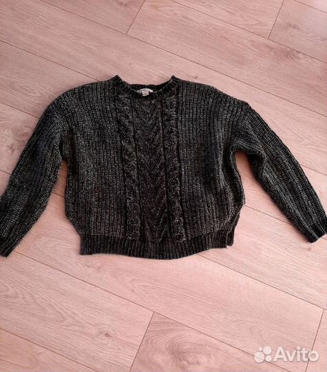 Кардиганы и свитеры