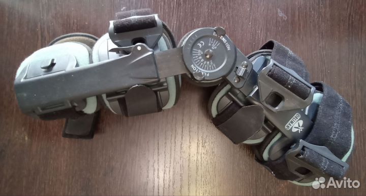 Наколенник