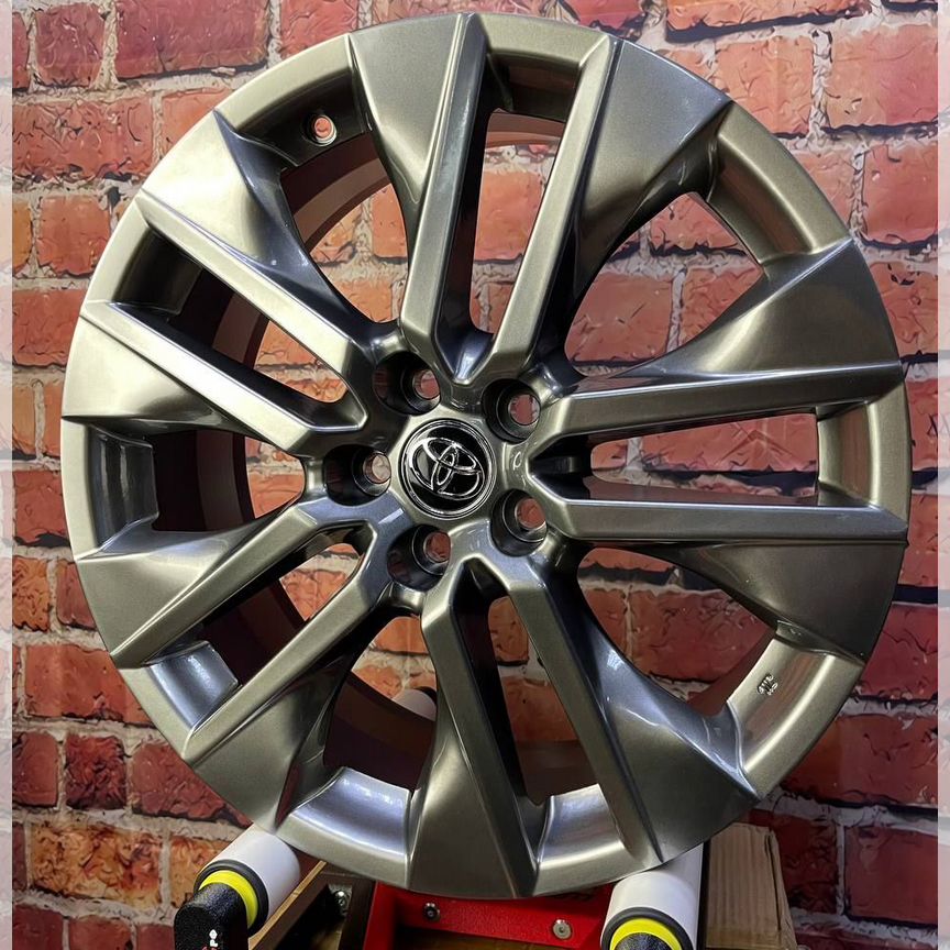 Литые диски Toyota 7.5×R19 5×114.3
