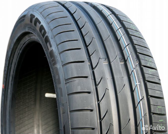 Tracmax X-Privilo TX3 235/50 R18