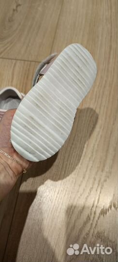 Сандалии для девочки 22 размер