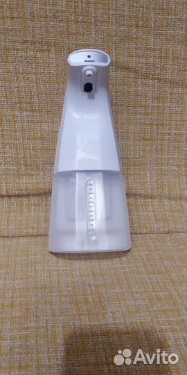 Дозатор для жидкого мыла