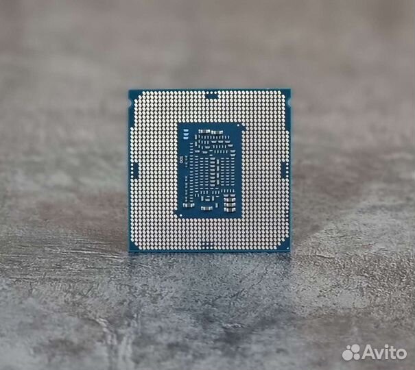 Процессор Intel Core i3-9350KF OEM