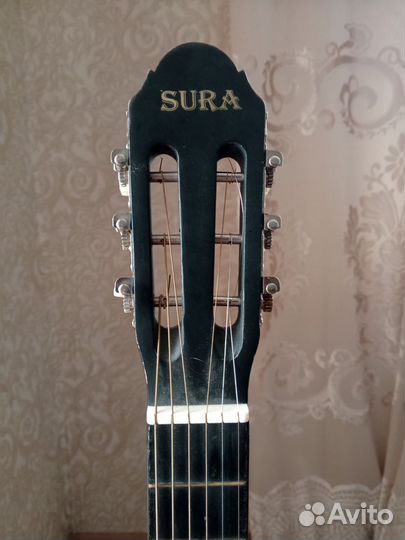 Акустическая гитара sura