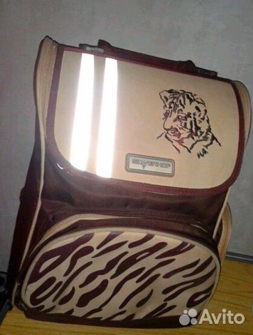 Школьный ранец (портфель)