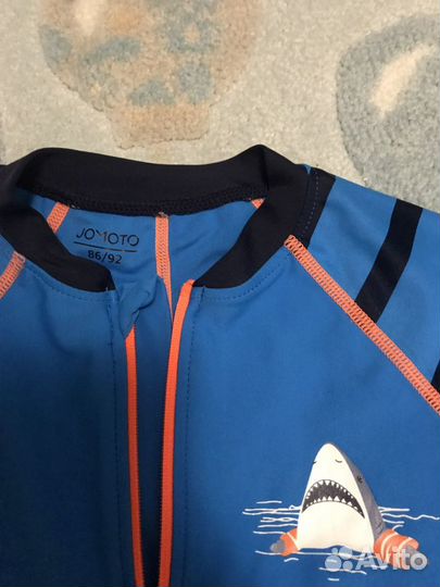 Купальный костюм с уф-защитой