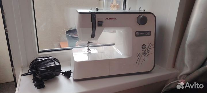 Швейная машинка Aurora Smile 150