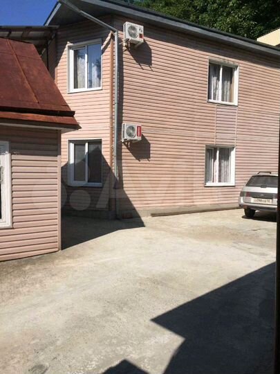 Комната 10 м² в 1-к., 1/2 эт.