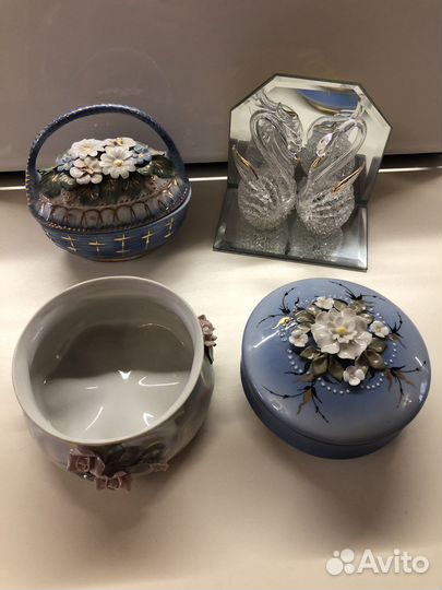 Фарфор, вазочки, шкатулки