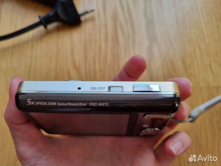 Компактный фотоаппарат sony cyber shot